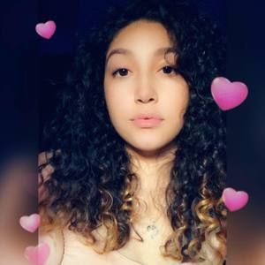 Meet your Posher, Alissandra